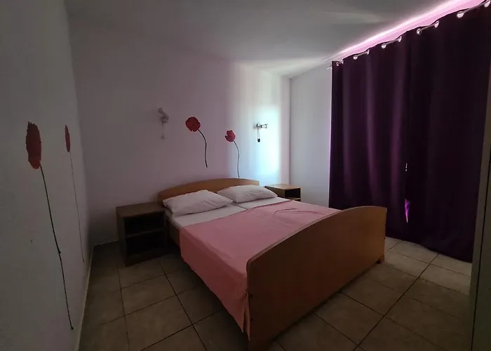 Niko Appartement *