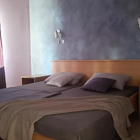 Niko Apartamento Trogir