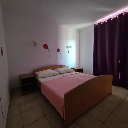 Niko Apartamento *